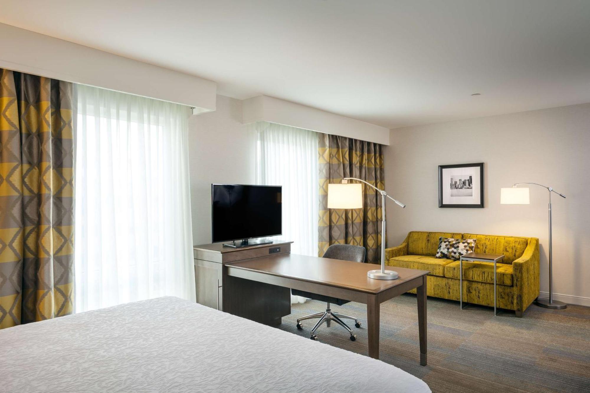 Hampton Inn & Suites By Hilton Seattle/Northgate Dış mekan fotoğraf