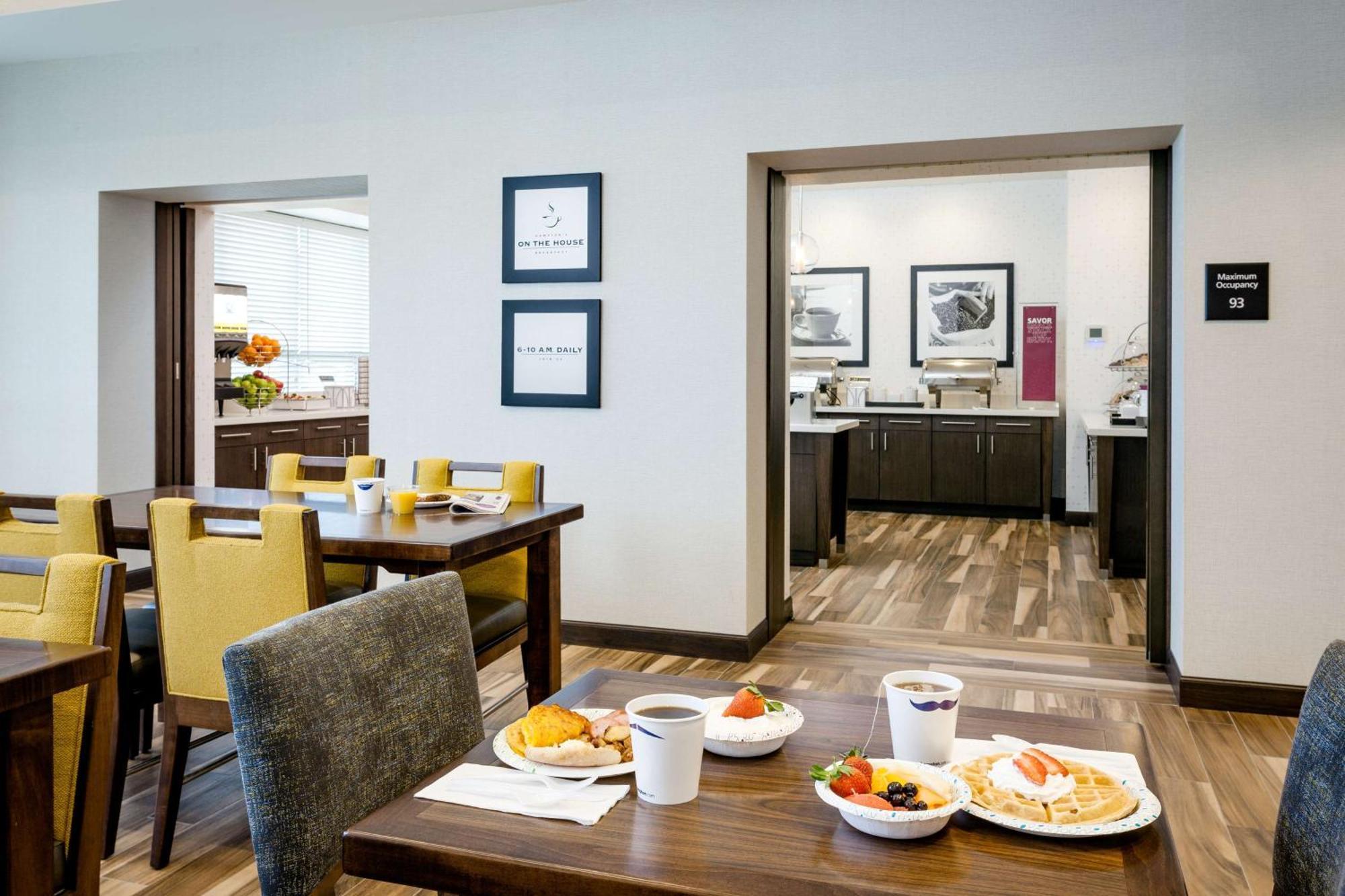Hampton Inn & Suites By Hilton Seattle/Northgate Dış mekan fotoğraf