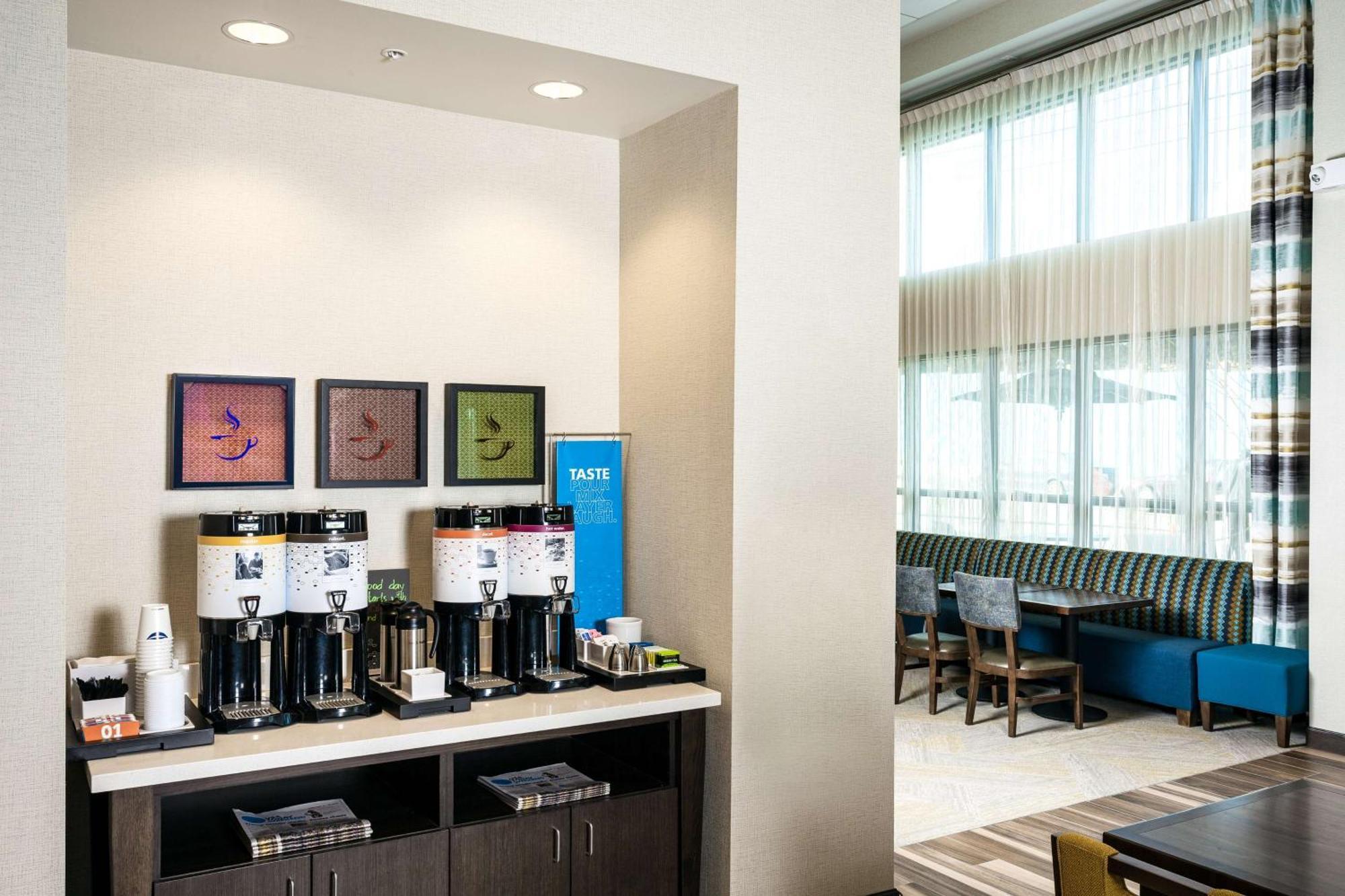 Hampton Inn & Suites By Hilton Seattle/Northgate Dış mekan fotoğraf